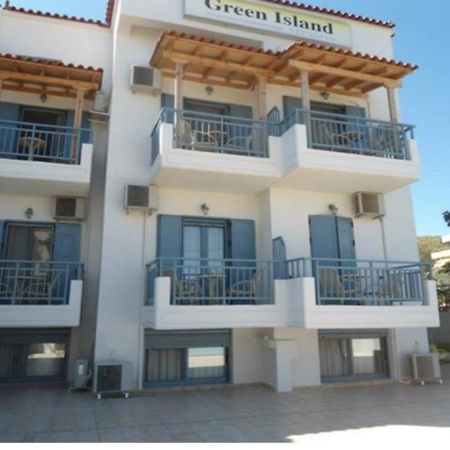 Green Island Studios Skala  Exterior photo